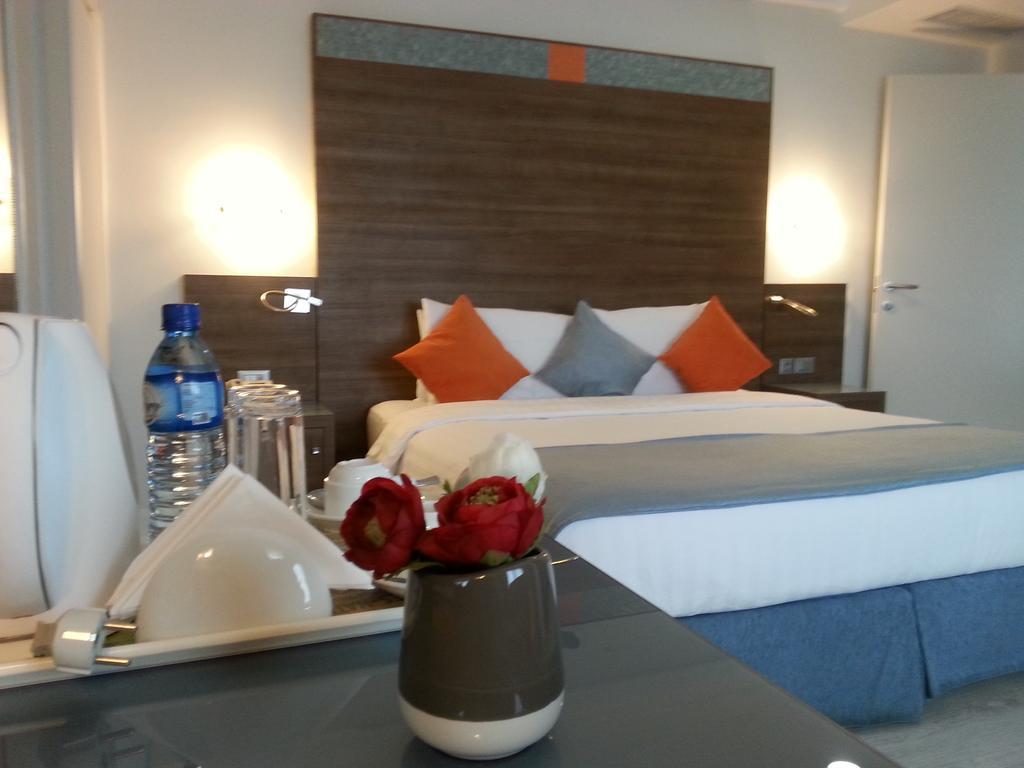 Two-Bedroom Suite,218456153:JPEG