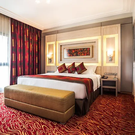 Golden Tulip Le Diplomate-3